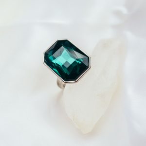 Smaragdgrüner Vintage Ring
